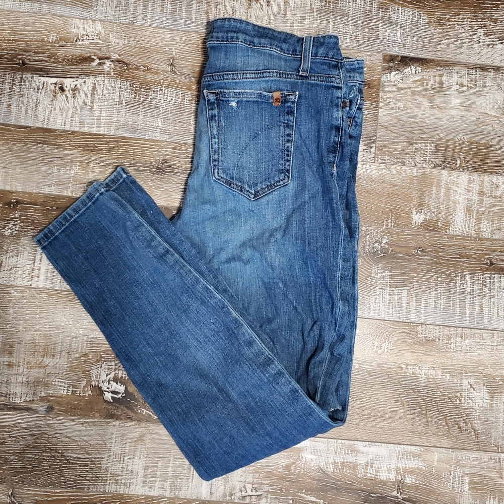 Distressed Joe's Jeans Skinny Jeans